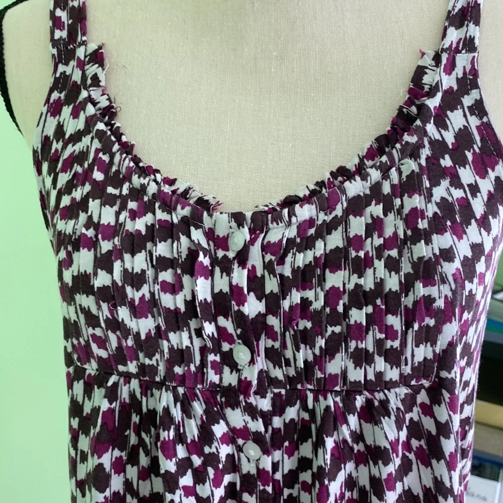 Top** - Picture 4 of 4